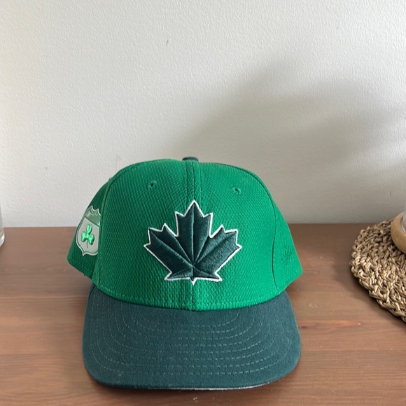 Blue jays st pattys hat 7 1/8 - Picture 1 of 4